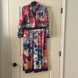 You need this dress!!! So pretty!